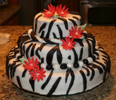 Zebra Print Birthday Cakes on Zebra And Giraffe Print Cake
