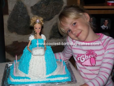 I made this Cinderella cake from a Barbie my daughter had and used homemade