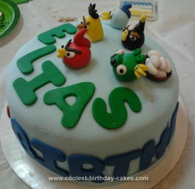 Angry Birds Birthday Cake on Coolest Angry Birds Cake 23