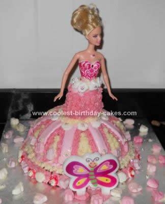 Barbie Birthday Cakes on Coolest Barbie Doll 6th Birthday Cake 326