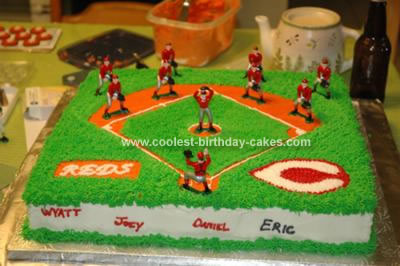 Baseball Birthday Cake on Baseball Field Cake
