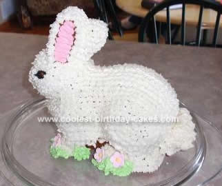 coolest-bunny-birthday-cake-44-21458489