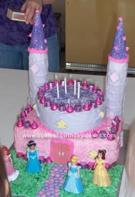 Disney Princess Birthday Cakes on Coolest Disney Princess Castle Cake 395