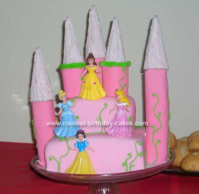  Girl Birthday Cakes on Coolest Disney Princess Castle Cake 462