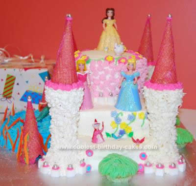 Disney Birthday Cakes on Coolest Disney Princess Castle Cake 476