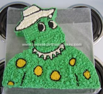 Fish Birthday Cake on Dorothy Dinosaur Cake Template Index Of