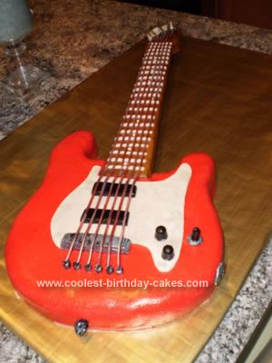Homemade Birthday Cakes on Homemade Electric Guitar Birthday Cake