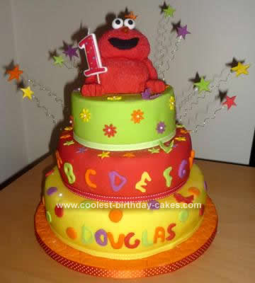 Elmo Birthday Cakes on Coolest Elmo 1st Birthday Cake 144