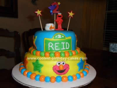 Elmo Birthday Cake on Coolest Elmo S World Birthday Cake 56