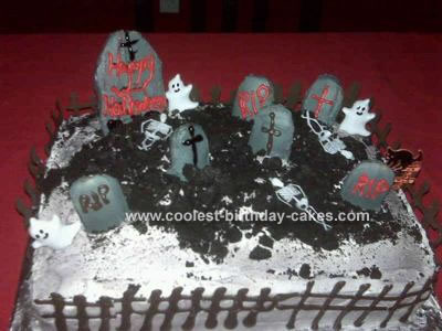 Halloween Birthday Cake on Coolest Graveyard Cake 15