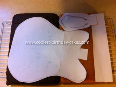 Guitar Birthday Cake on Coolest Hannah Montana Electric Guitar Cake 15