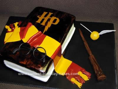 Harry Potter Birthday Cake on Coolest Harry Potter Book Cake 9