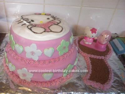  Kitty Home Decor on Coolest Hello Kitty Cake 131 21352570 Jpg