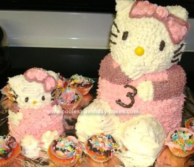 Mommy Cat and Kitten Birthday Cake Pictures