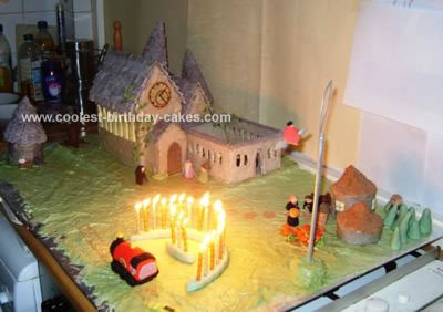 Harry Potter Birthday Cake on Coolest Hogwarts Birthday Cake 9