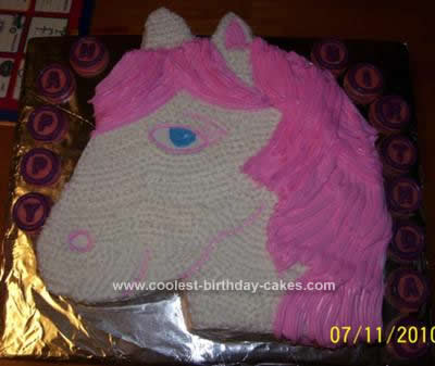  Coolest Birthday Cakes  on Coolest Horse Cake Design 79