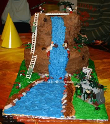 Indiana Jones Cake The grandson is CRAZY about Indiana Jones and Lego 