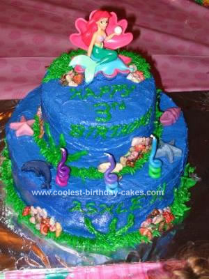  Pony Birthday Cake on Coolest Little Mermaid Cake 67