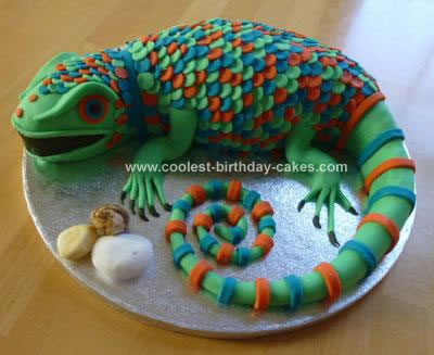  Story Birthday Cake on Coolest Lizard Cake 15