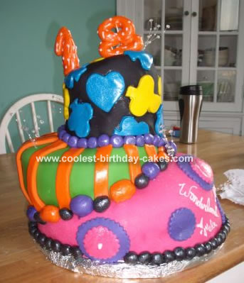  Birthday Cakes on Birthday Cakes Com Images Coolest Mad Hatter Cake 16 21324627 Jpg