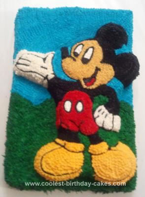 Mickey Mouse Birthday Cake on Coolest Mickey Mouse Cake 130