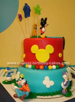 Mickey Mouse Birthday Cakes on Coolest Mickey Mouse Clubhouse Cake 121