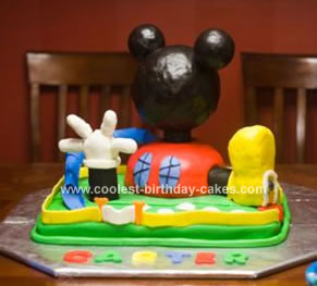 Mickey Mouse Birthday Cakes on Coolest Mickey Mouse Clubhouse Cake 44