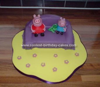 Dinosaur Birthday Cake on Coolest Peppa Pig And George Cake 12
