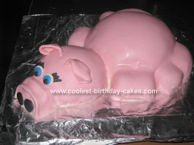  Birthday Cakes on Coolest Pig Cake 14