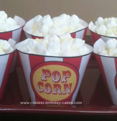 Circus Birthday Cakes on Coolest Popcorn Box Cupcakes 31
