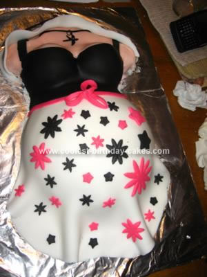 Baby  Birthday Cake on Coolest Pregnant Belly Baby Shower Cake 37