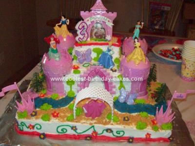 Disney Princess Birthday Cakes on Coolest Princess Castle Cake 305