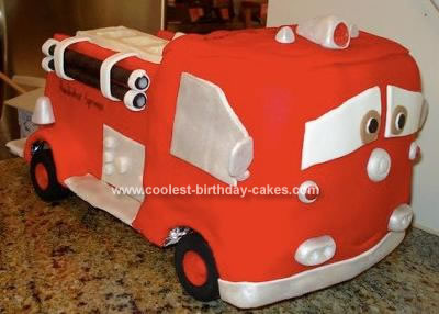 Fire Truck Birthday Cake on Coolest Red The Fire Truck From Cars Cake