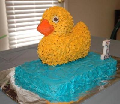 I used the Wilton Rubber Duck cake pan which recommends using pound cake.