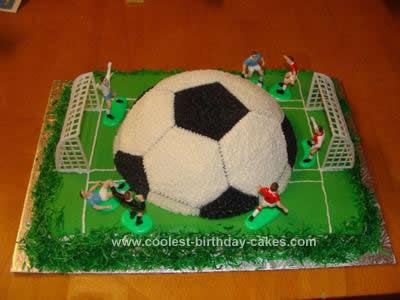 Birthday Cake Pictures on Coolest Soccer Birthday Cake Idea 51