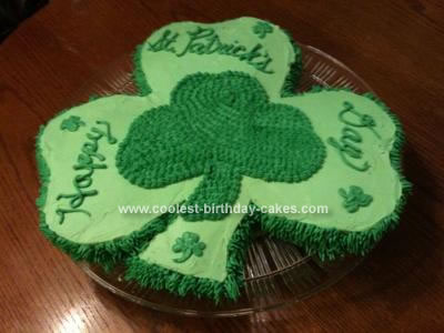 This St Patrick's Day Cake is chocolate 2 Pillsbury cakes mixes