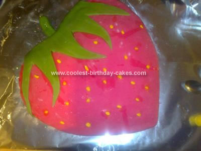Strawberry Birthday Cake on Coolest Strawberry Cake 22