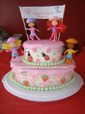 Strawberry Shortcake Birthday Cakes on Coolest Strawberry Shortcake 31 21352486 Jpg
