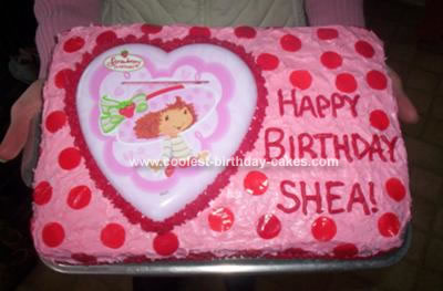 Strawberry Shortcake Birthday Party on Strawberry Shortcake Birthday Cake On Coolest Strawberry Shortcake