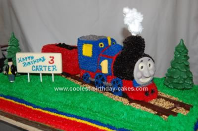 Train Birthday Cakes on Coolest Thomas The Tank Engine Cake 105