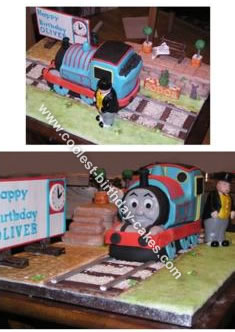 Thomas  Train Birthday Cake on Coolest Thomas The Tank Engine Cake 91