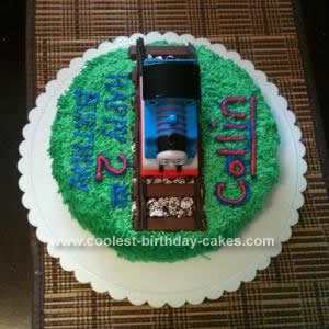 Thomas  Train Birthday Party Ideas on Coolest Thomas The Train Birthday Cake 184 21507905 Jpg