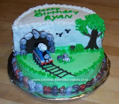 Thomas  Train Birthday Cake on Homemade Birthday Cake On Homemade Thomas The Train Cake 103