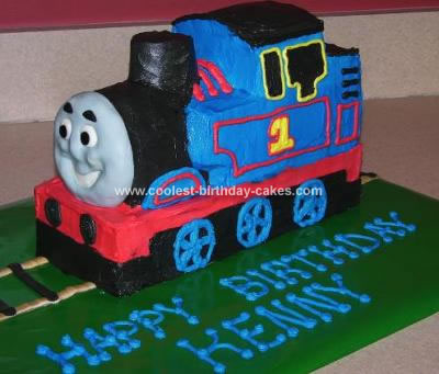 Train Birthday Cakes on Coolest Thomas The Train Cake 96