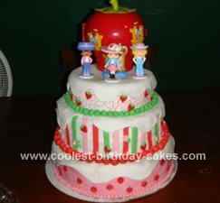 Strawberry Shortcake Birthday Cake on Coolest Three Tier Strawberry Shortcake Cake 49