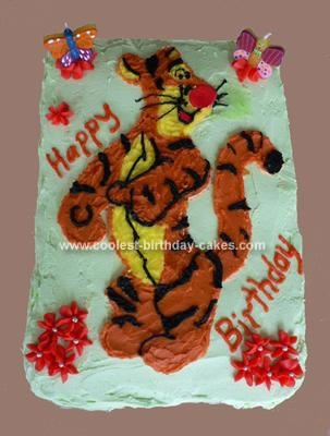 birthday cake cartoon pictures. Tigger Cartoon Cake Photo