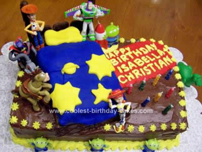  Story Birthday Cakes on Coolest Toy Story Andy S Room Birthday Cake 28