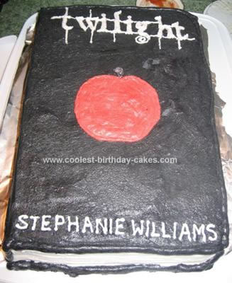 21st Birthday Cakes  Girls on Coolest Twilight Book Cake 5