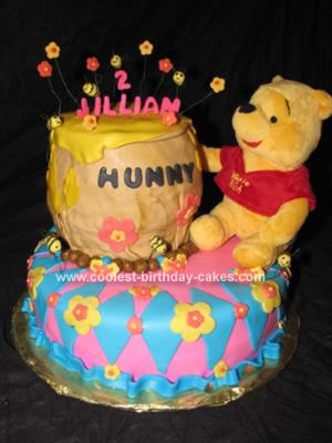  Girl Birthday Cakes on Coolest Winnie The Pooh Birthday Cake 37