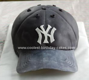 Birthday Cake  on Coolest Yankees Baseball Cap Birthday Cake 9 21325650 Jpg